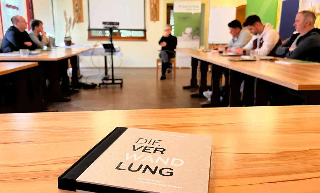 Besprechung und kurze Vorstellung von Marlies Herbsthofers Buch "die Verwandlung"